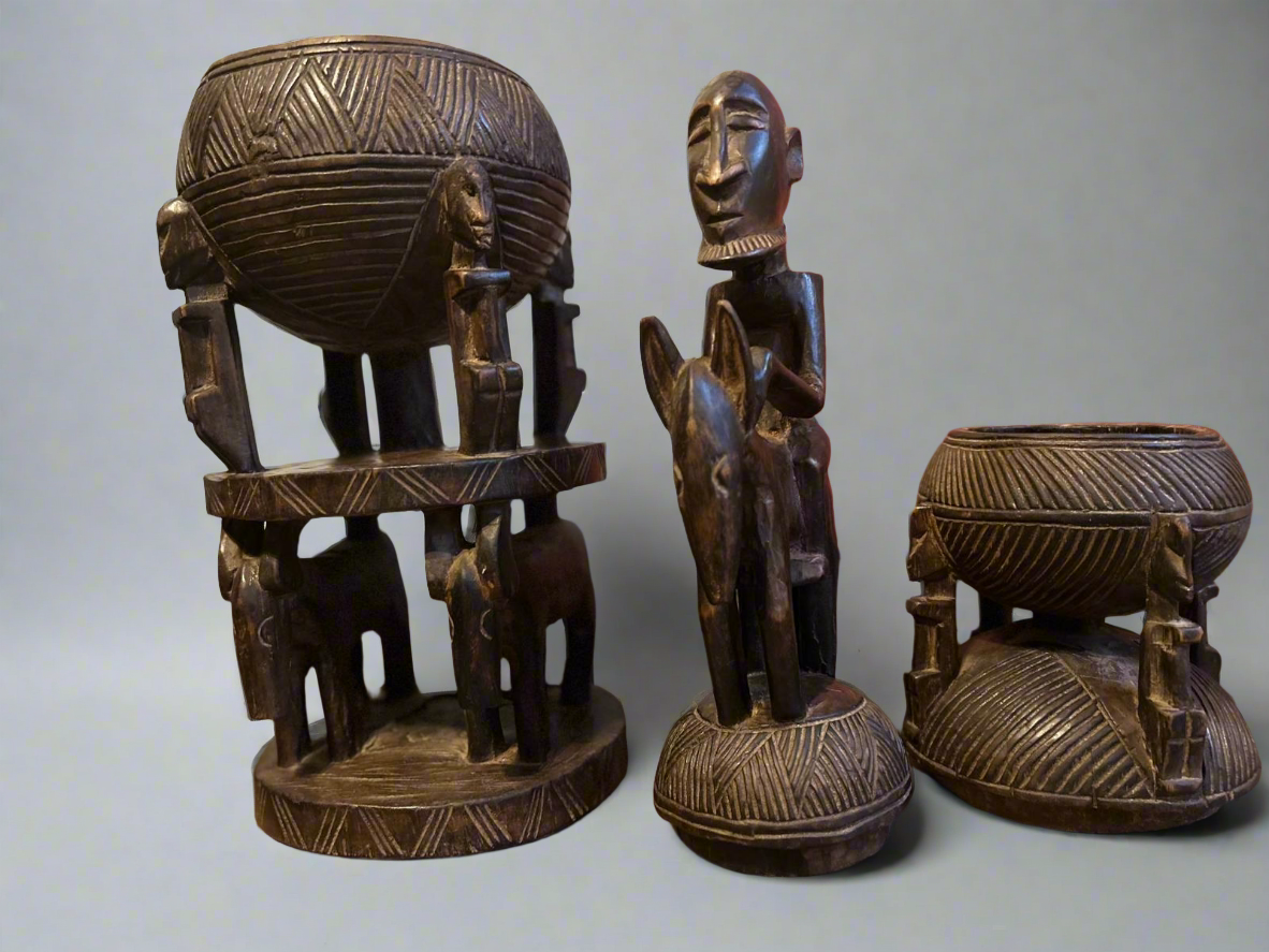 Grand pot à tabac Dogon en bois