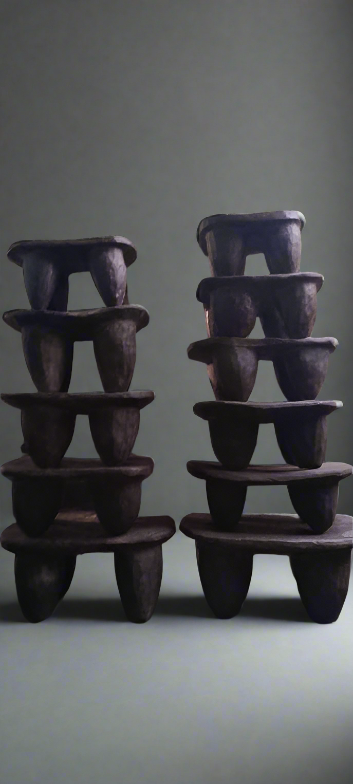 Lot 11 tabourets Senoufo en bois