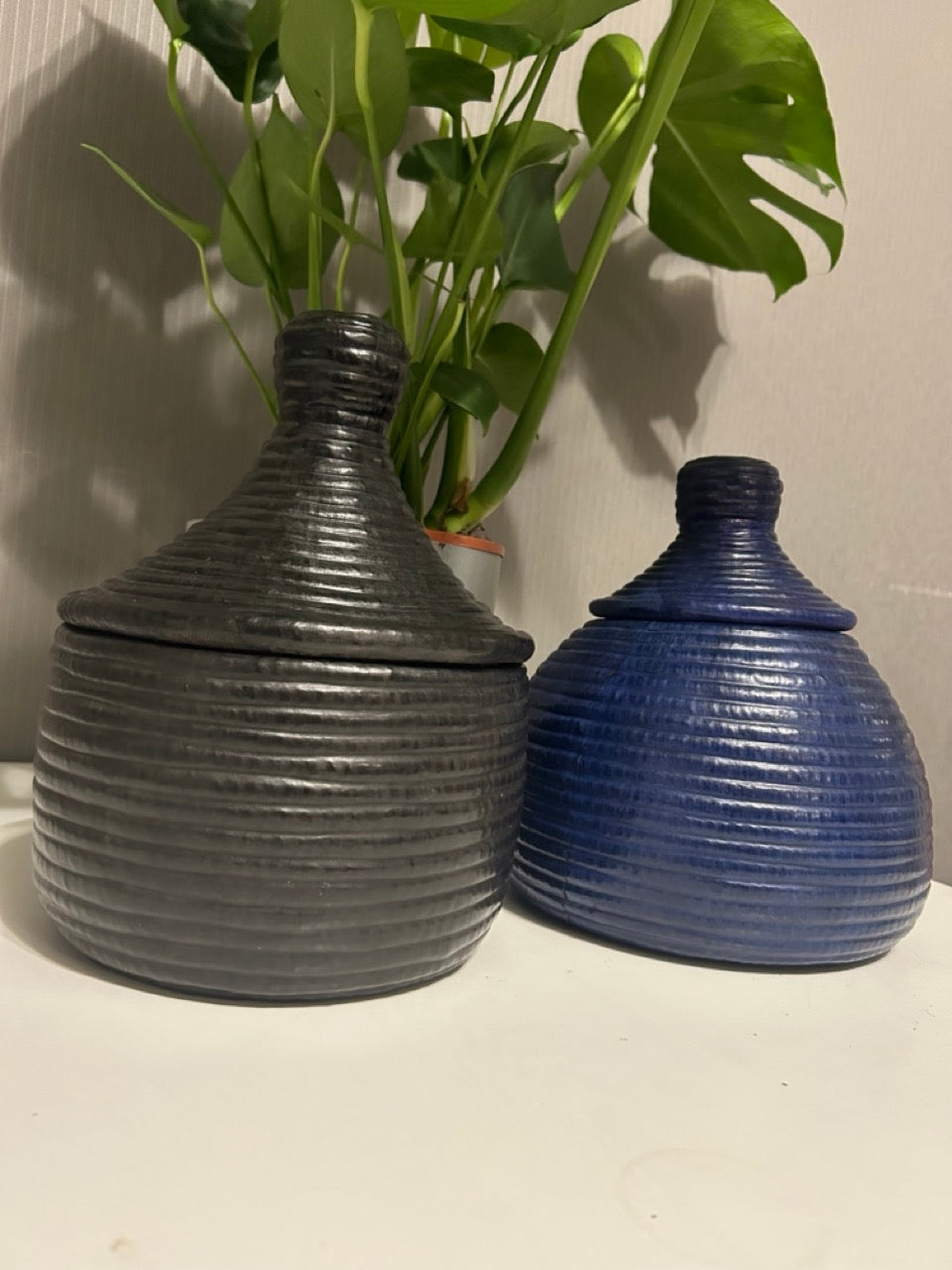 Panier osier gainé de cuir