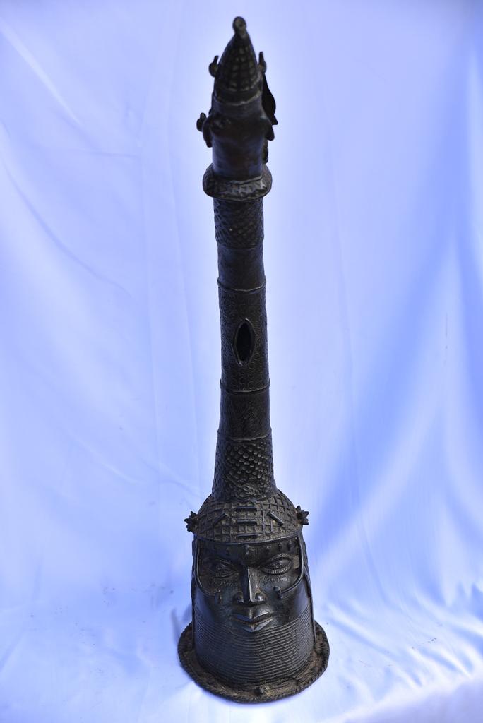 Paire De Defenses En Bronze Olifant- Ife