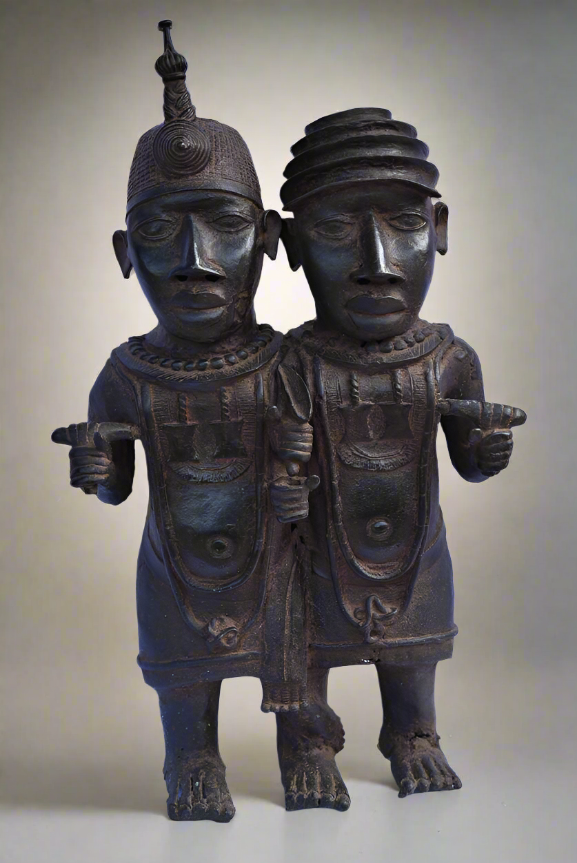 Paire messagers Oba Ife bronze Nigeria