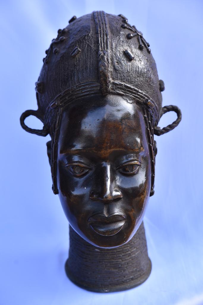 Tete De Reine Mere En Bronze - Ife - Bini Edo
