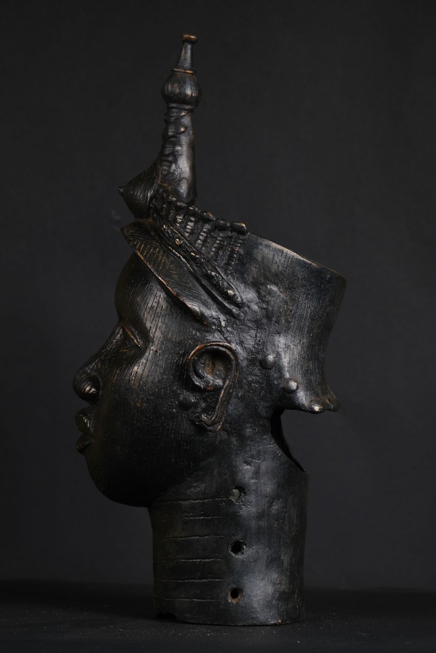 Tete Commemorative Oba En Bronze - Ife - Bini Edo