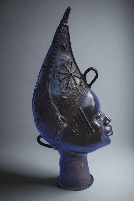 tête reine mere bronze REI001