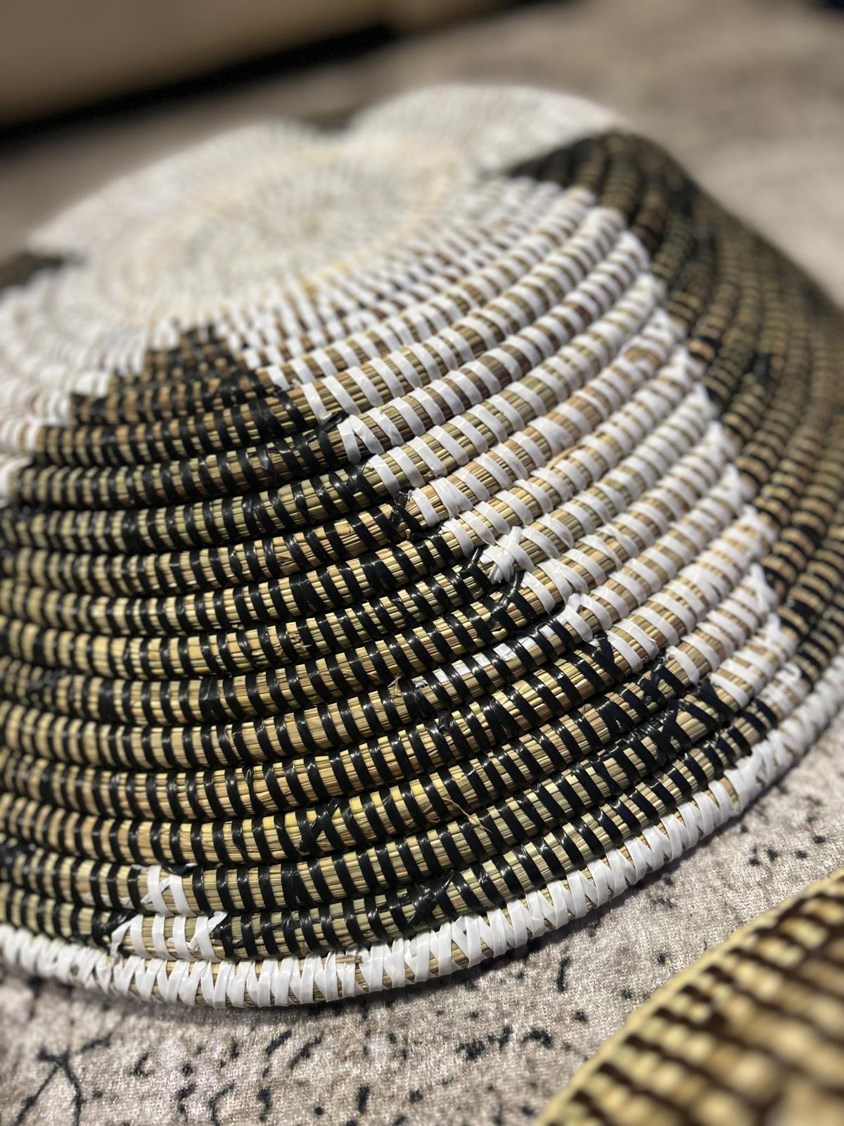 Panier tressé en osier diamètre +/- 45cm