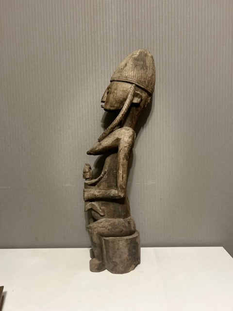 Maternité Bambara en bois, Mali